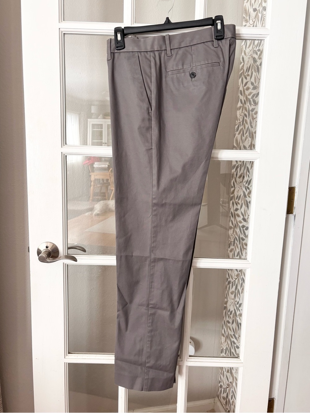 GapKHAKIS Tailored Flat Front Straight Fit 32x32 Grey
